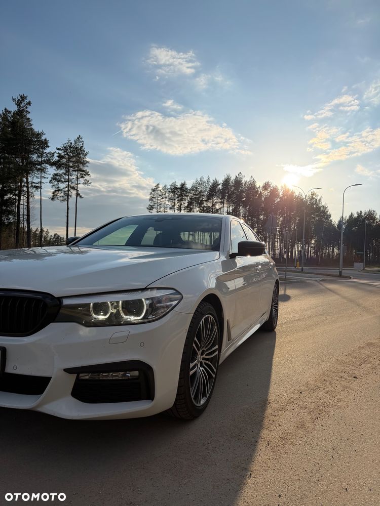 BMW Seria 5 520d xDrive - 3