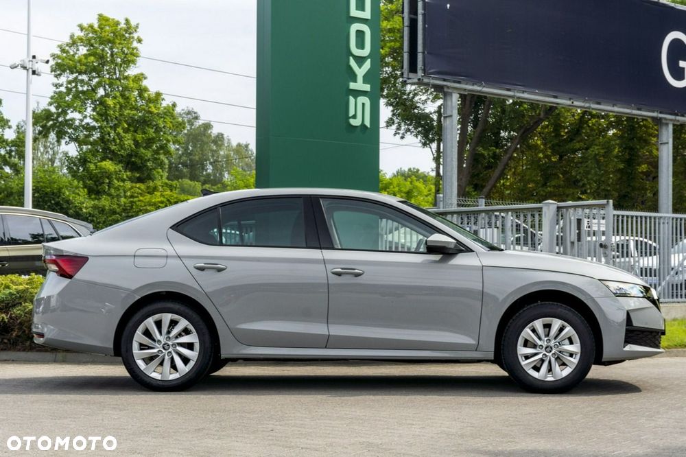 Skoda Octavia - 8