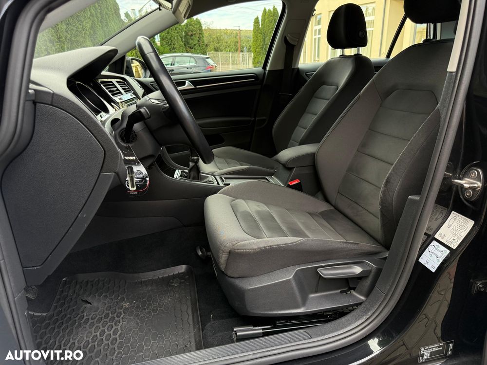 Volkswagen Golf 2.0 TDI 4Motion BMT Comfortline - 9