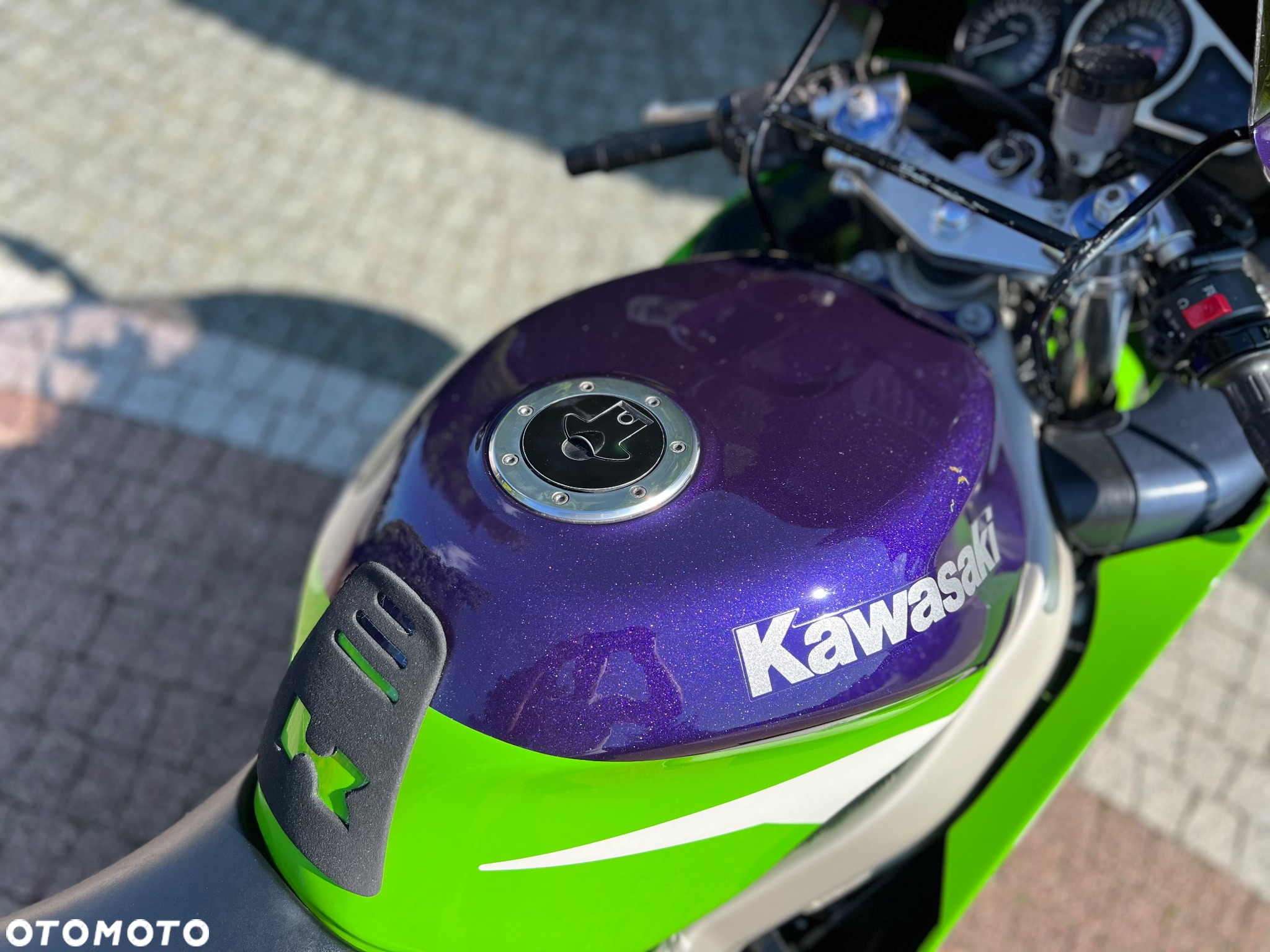 Kawasaki ZXR - 15