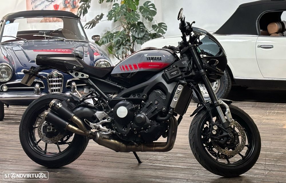 Yamaha XSR 900 Abarth 695 Limited Edition - 3