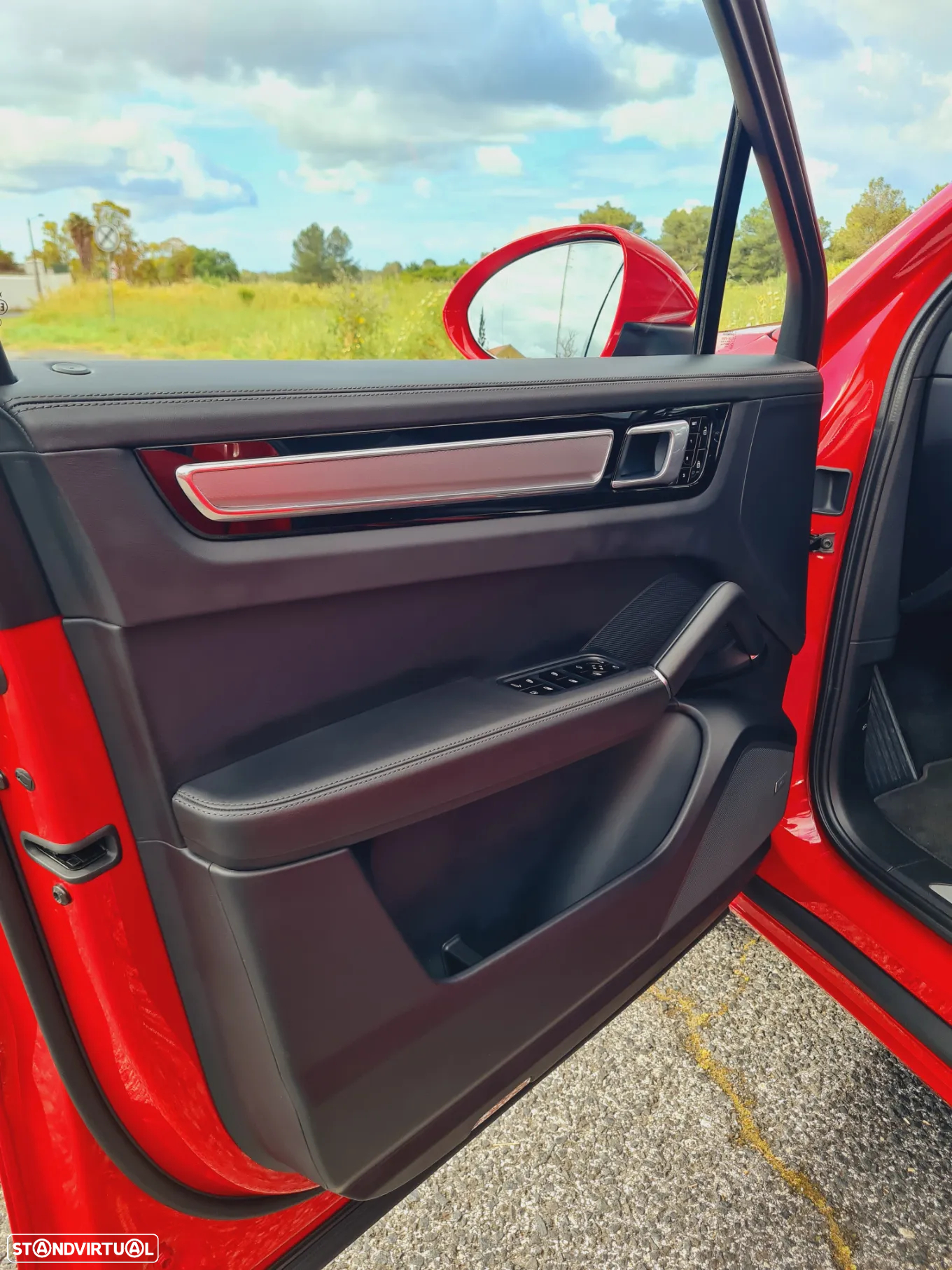 Porsche Cayenne E-Hybrid Platinum Edition - 17