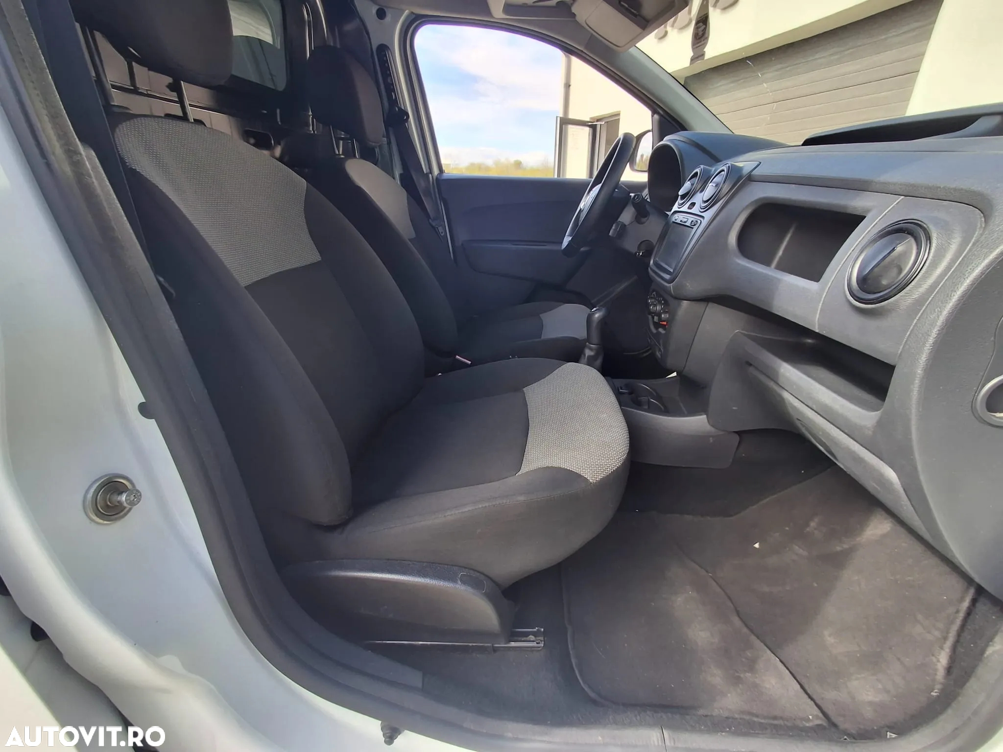 Dacia Dokker dCi 90 Comfort - 11
