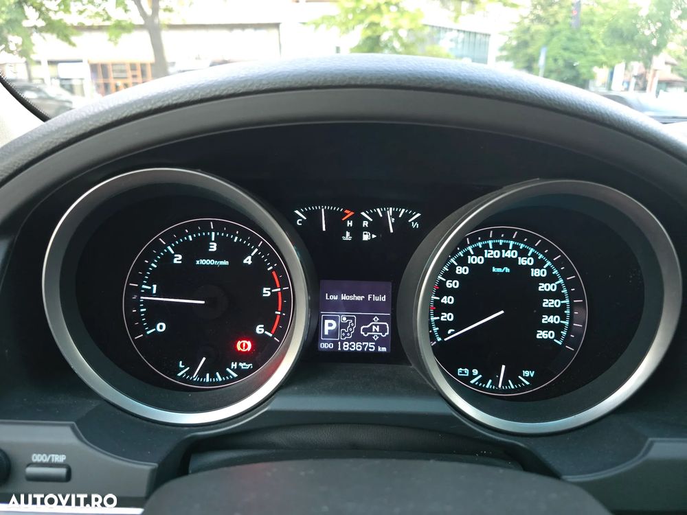 Toyota Land Cruiser V8 4.5 Aut Executive - 12