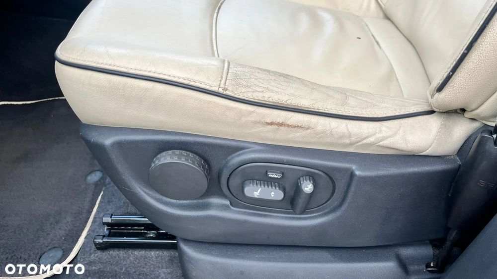 Renault Grand Espace 2.0 dCi FAP Initiale - 9