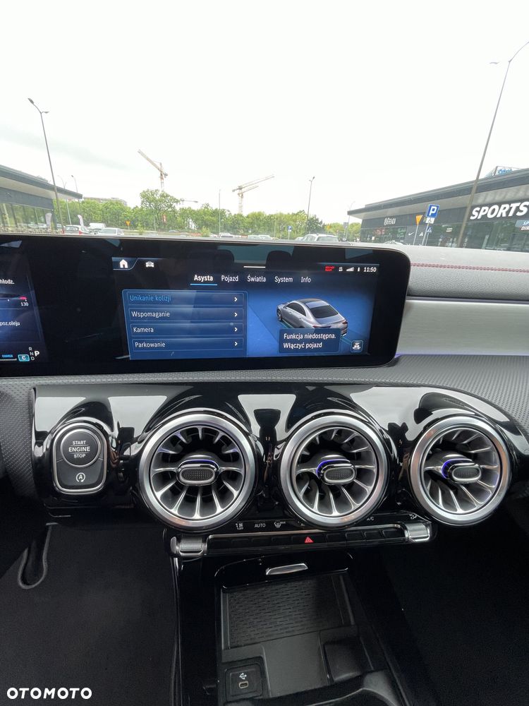 Mercedes-Benz CLA 200 mHEV AMG Line 7G-DCT - 33
