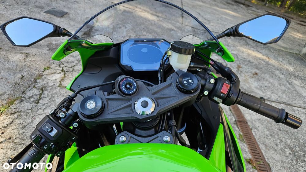 Kawasaki Ninja - 4