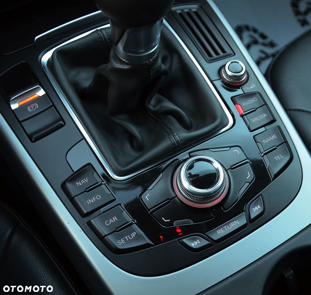 Audi A4 Avant 2.0 TDI e DPF Ambiente - 19