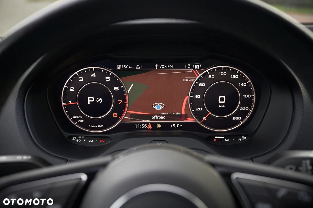 Audi Q2 35 TFSI S tronic sport - 2