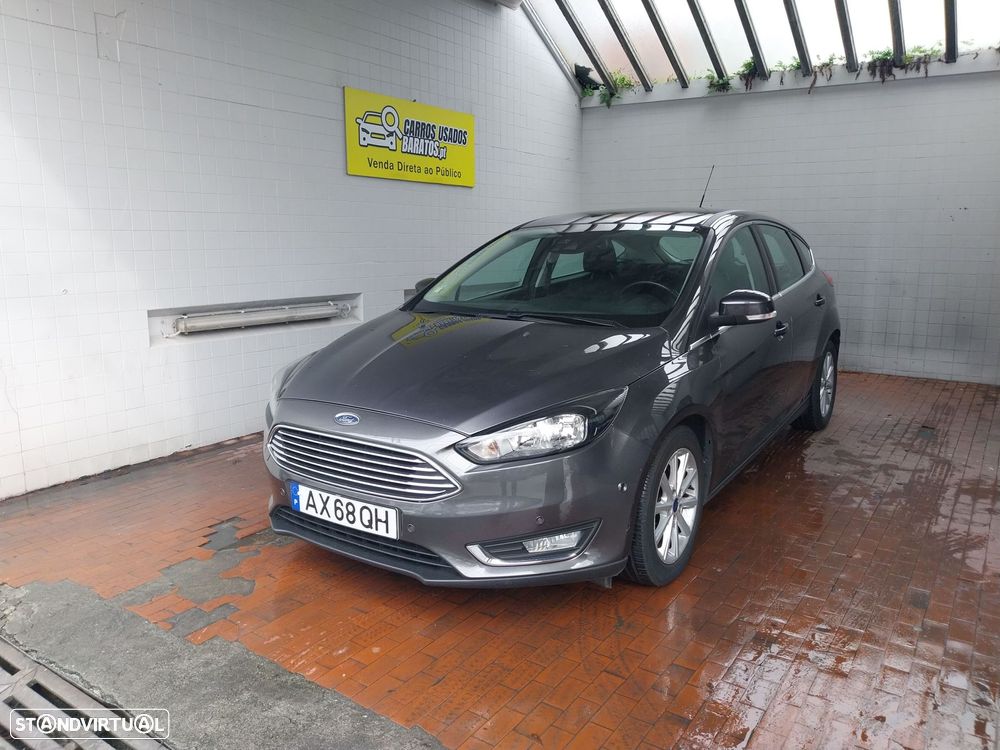 Ford Focus 1.5 TDCi Titanium - 1