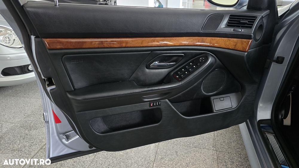 BMW M5 Standard - 14