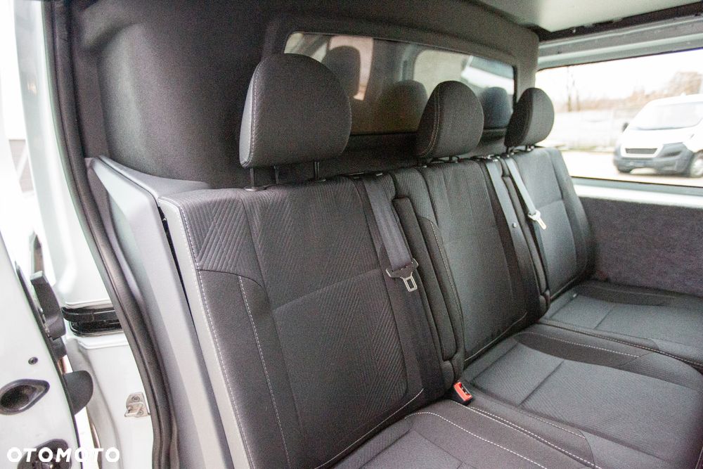 Renault Trafic L2H1 BRYGADOWY 5-OSÓB 125KM - 5