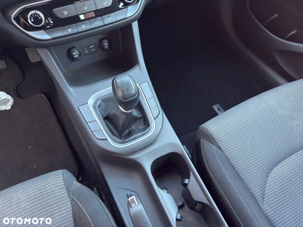 Hyundai i30 1.4 Classic - 23