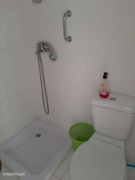 Apartamento T1 no centro de Ponte de Sor - Grande imagem: 5/12