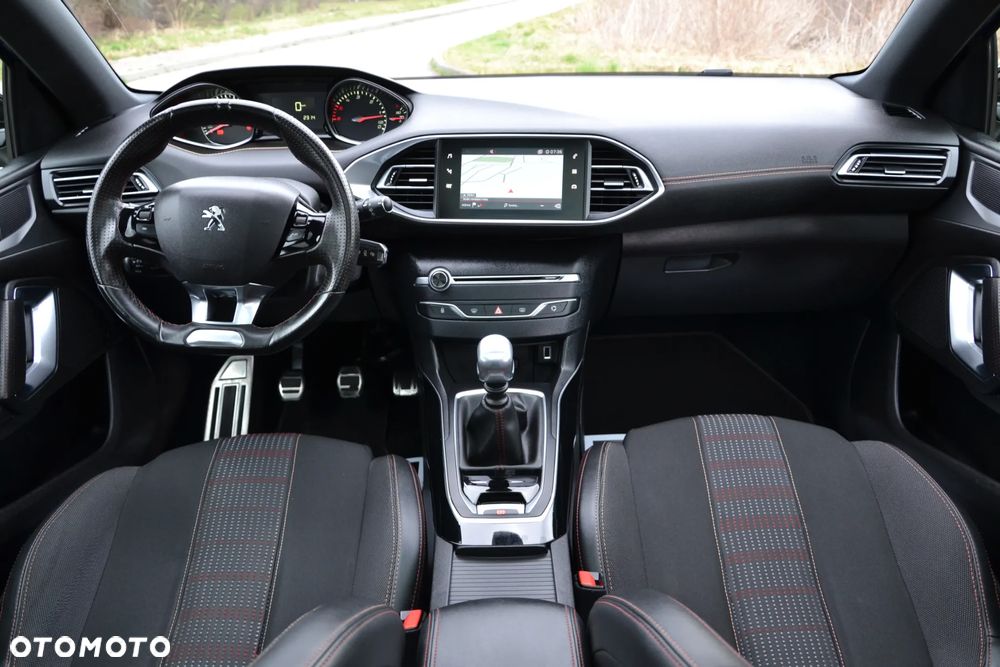 Peugeot 308 BlueHDi 130 Stop & Start GT - 32