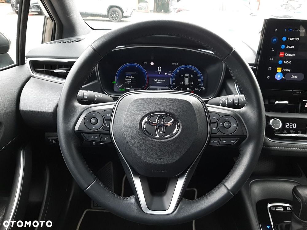 Toyota Corolla - 13