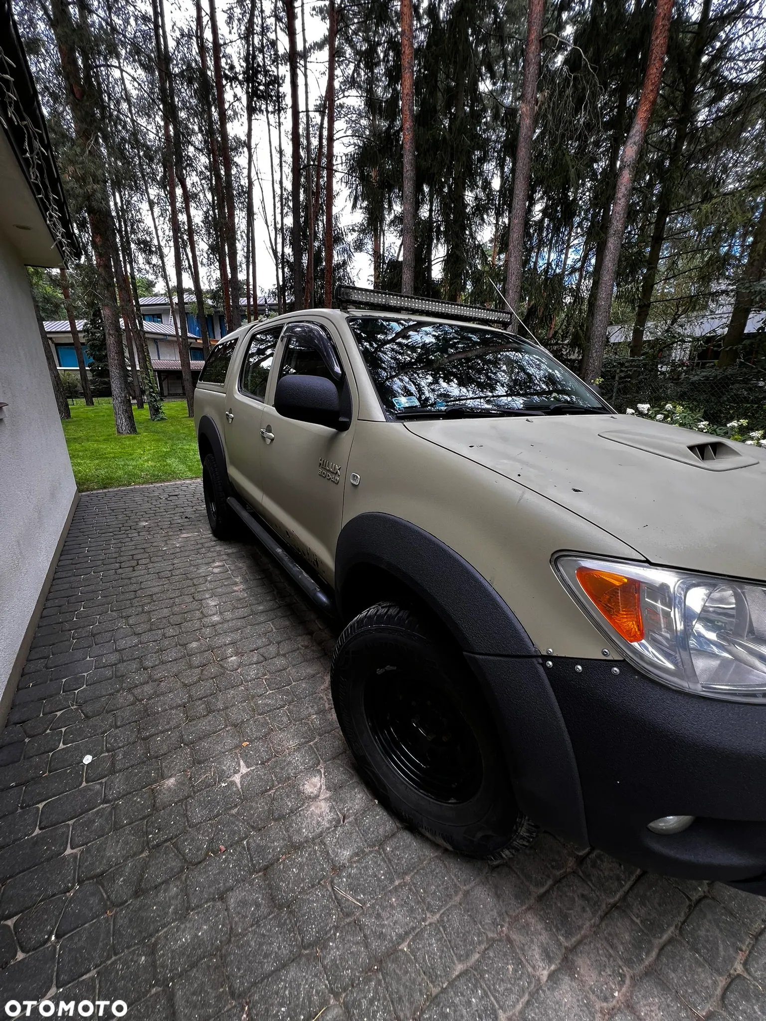 Toyota Hilux - 19