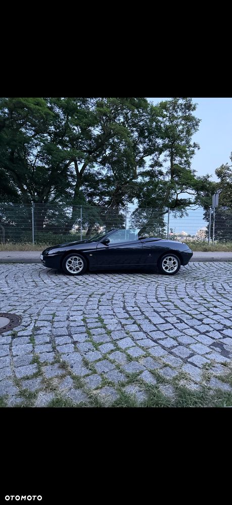 Alfa Romeo Spider 2.0 JTS - 8