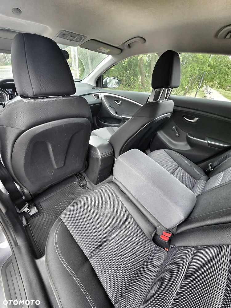 Hyundai i30 1.4 Classic - 11