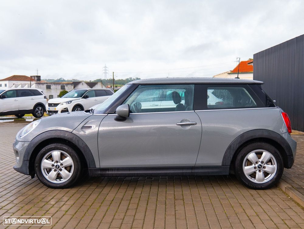 MINI 3 Portas One D - 6