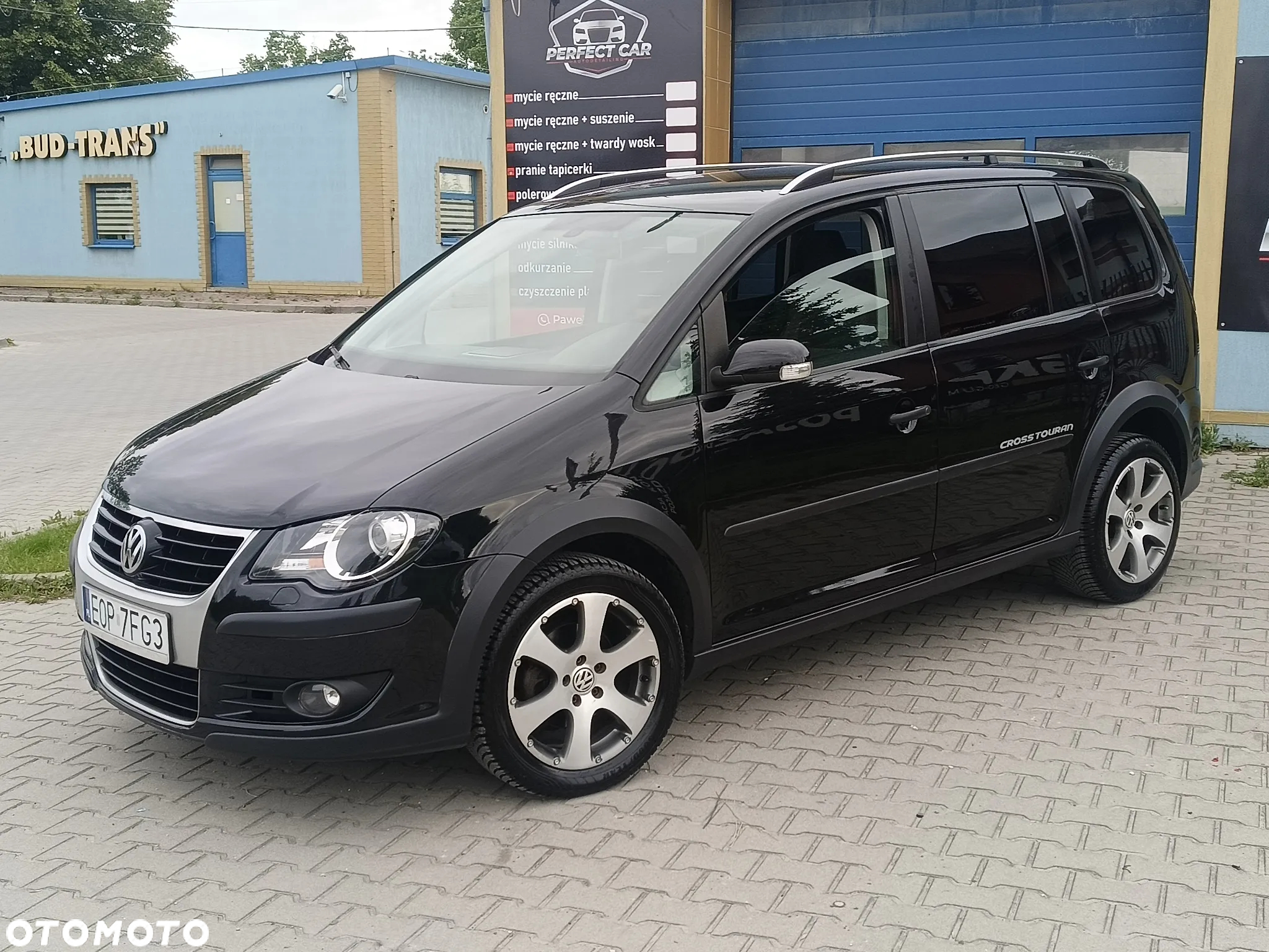 Volkswagen Touran 2.0 TDI DPF Cross - 3
