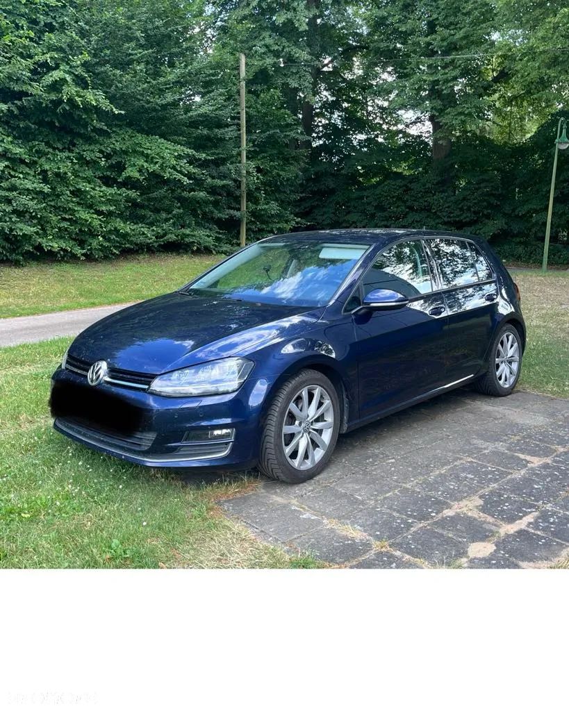 Volkswagen Golf - 1