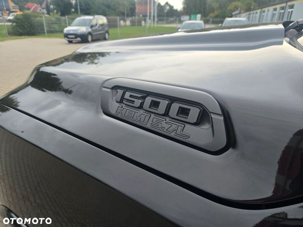 RAM 1500 Quad Cab Longbed Bighorn - 10
