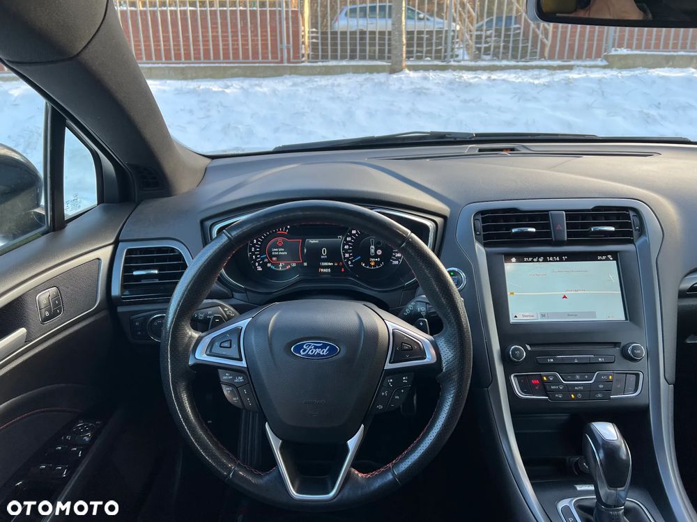 Ford Mondeo 2.0 EcoBoost STart-Stopp Autom ST-Line - 17