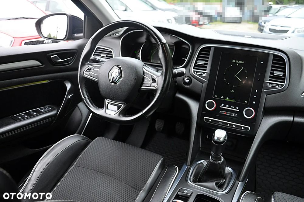 Renault Megane 1.6 dCi Bose - 21