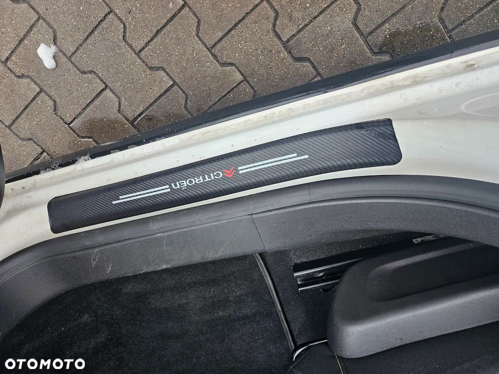 Citroën C3 Pure Tech 83 S&S ELLE - 9