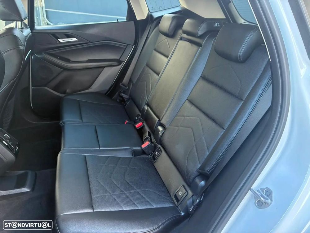 BMW 218 Active Tourer - 30