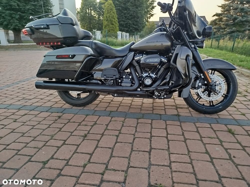 Harley-Davidson Touring Electra Glide - 15