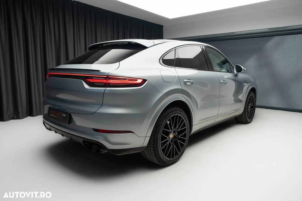 Porsche Cayenne Coupe E-Hybrid Tiptronic S - 3