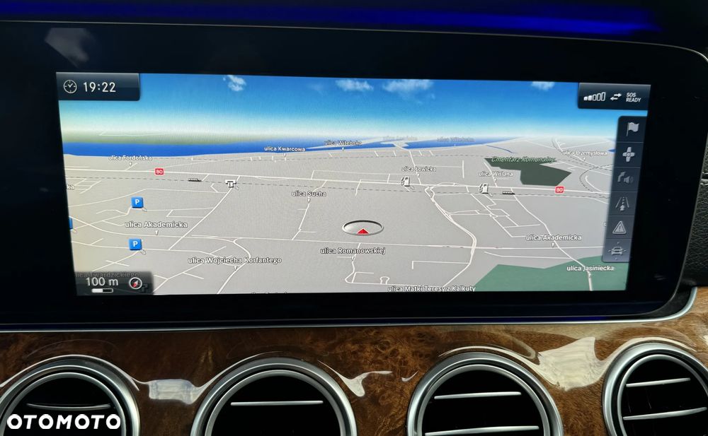Mercedes-Benz Klasa E 200 T 9G-TRONIC Exclusive - 26