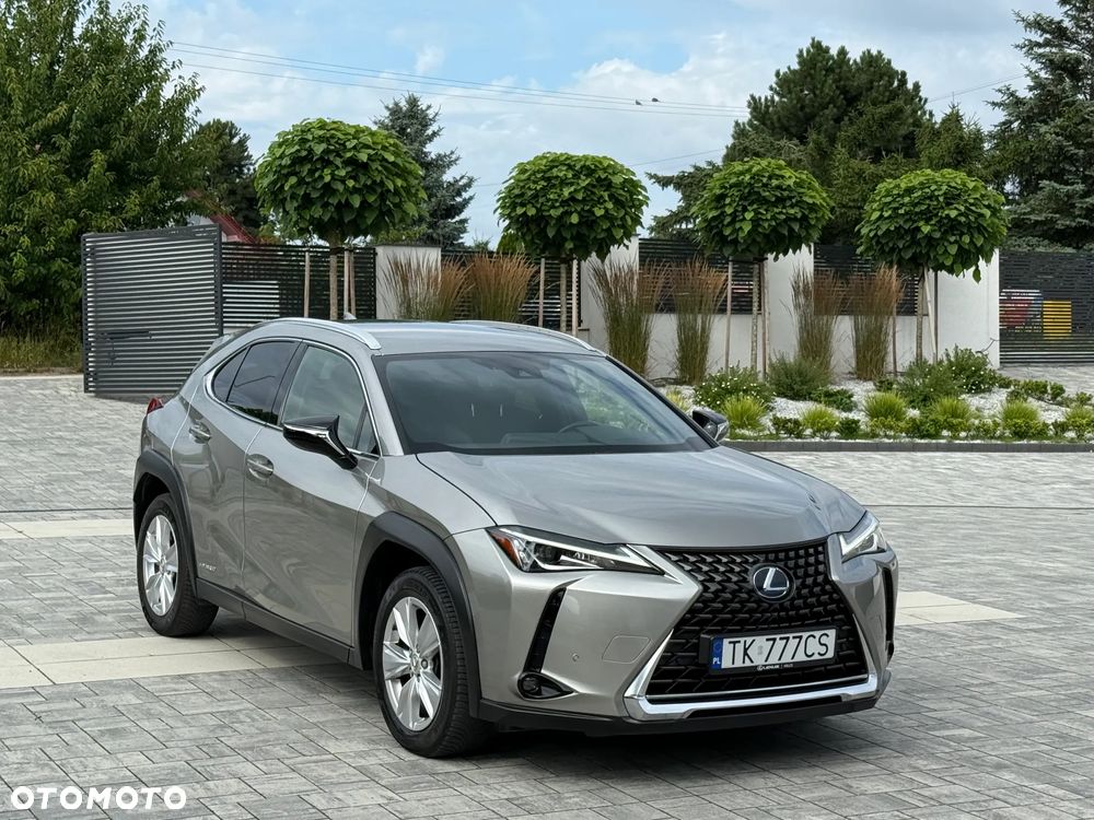 Lexus UX - 2