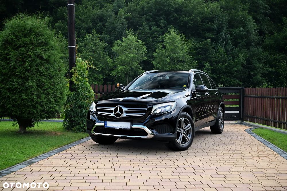 Mercedes-Benz GLC - 1