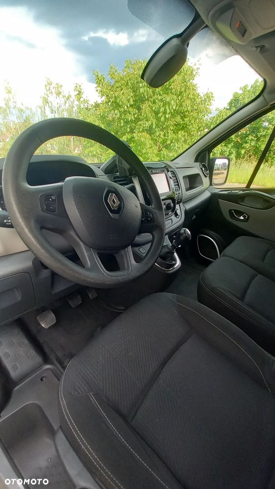 Renault Trafic - 8