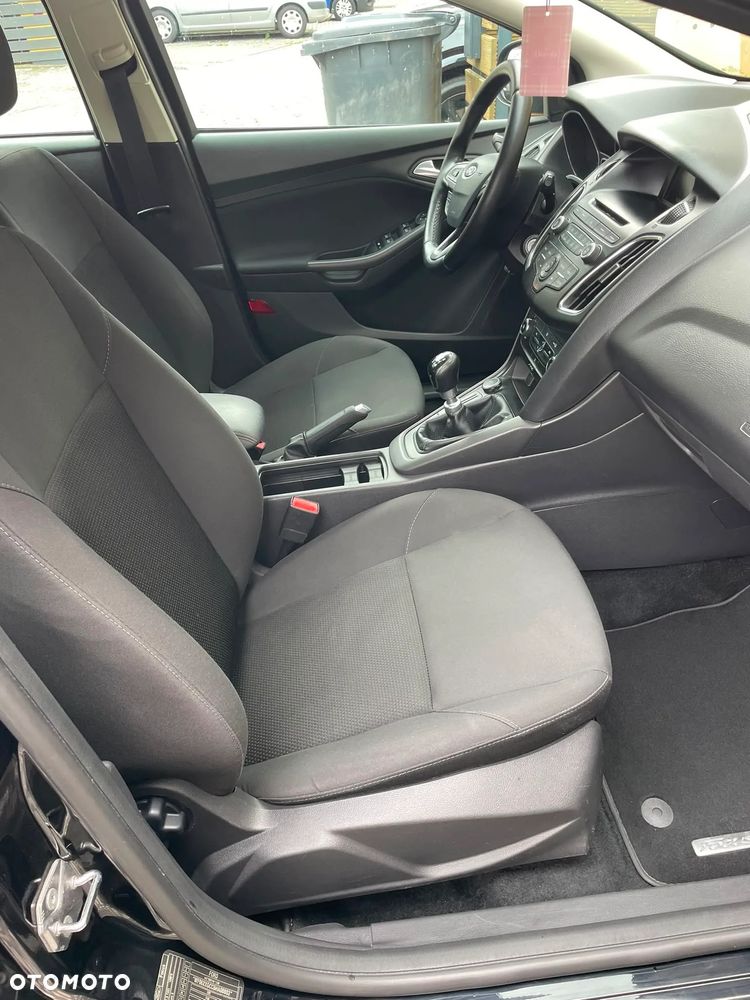 Ford Focus 1.5 TDCi SYNC Edition - 12