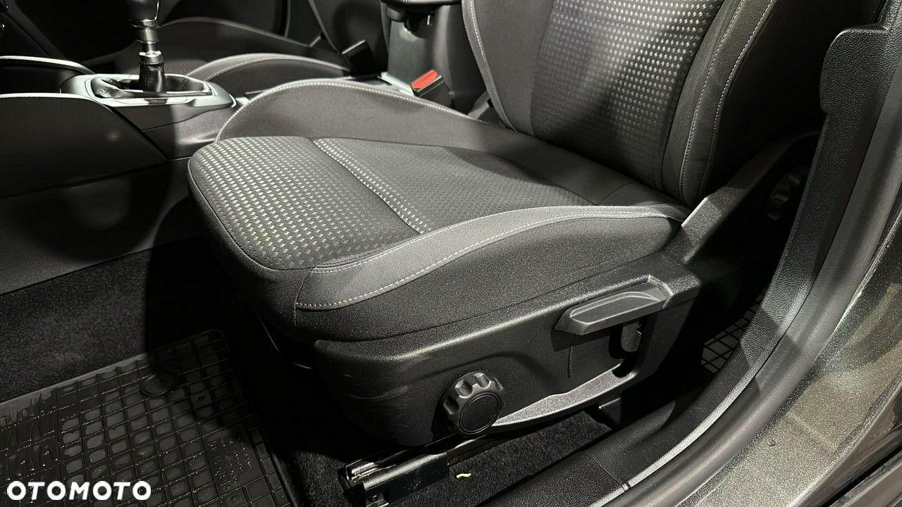 Ford Focus - 13