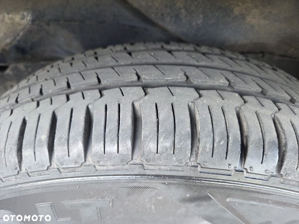 Volkswagen T4 2.5TDI 102KM LONG ORYGINAŁ PRZEBIEG ZADBANY DUBEL KABINA - 9