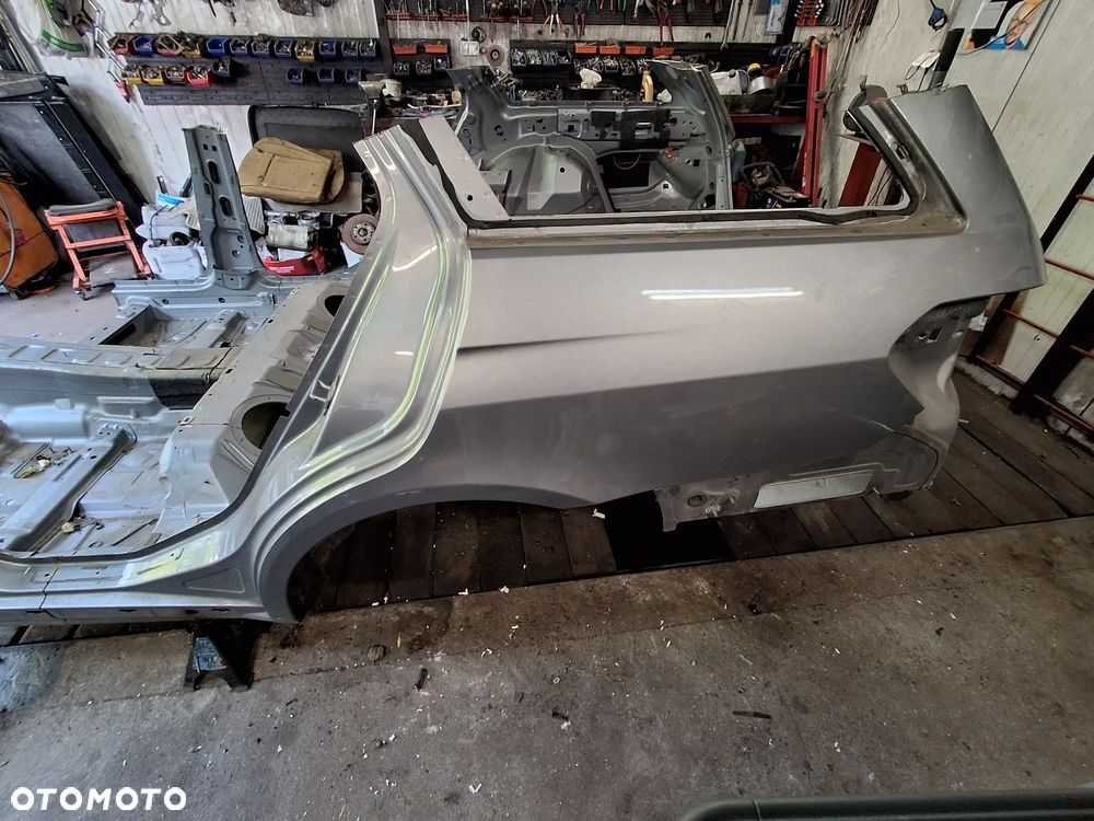 MERCEDES E-KLASA W212 LEWA PRAWA PRZEDNIA TYLNA ĆWIARTKA KOMBI TYŁ KOL 792 W ORYGINALE BEZ KOROZJI  DACH Z RELINGAMI 2009-2013 ROK - 7
