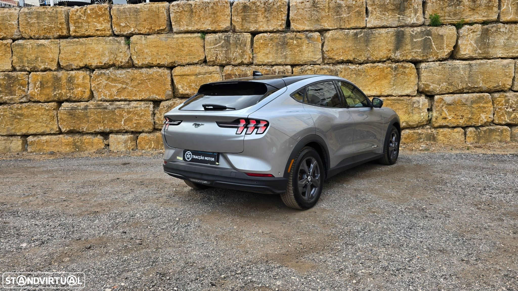 Ford Mustang Mach-E - 2