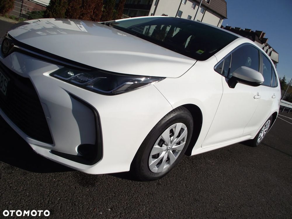 Toyota Corolla 1.8 Hybrid Active - 13