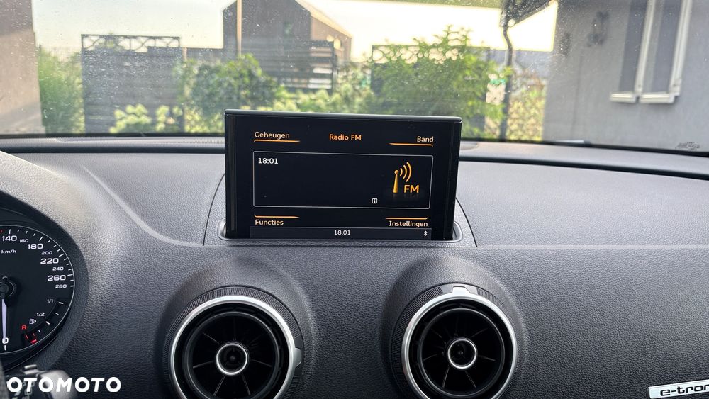 Audi A3 Sportback 40 e-tron S tronic design - 19