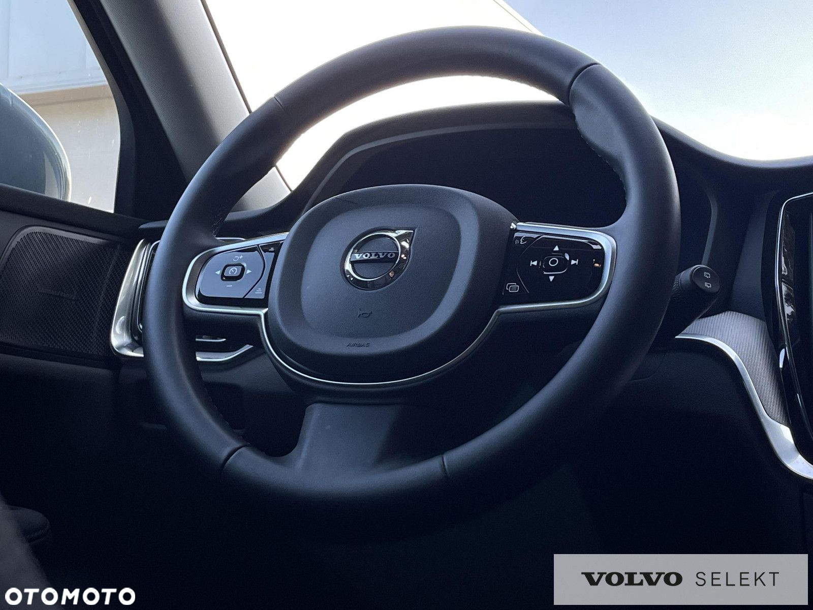 Volvo V60 Cross Country - 16