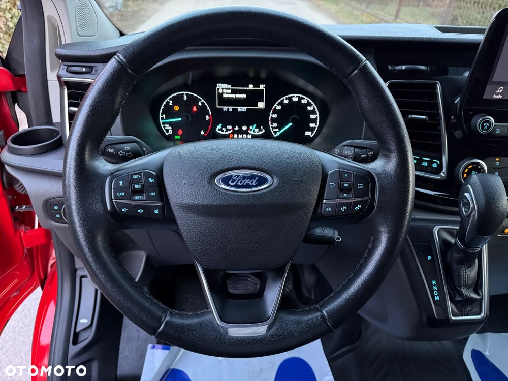 Ford TRANSIT CUSTOM - 23