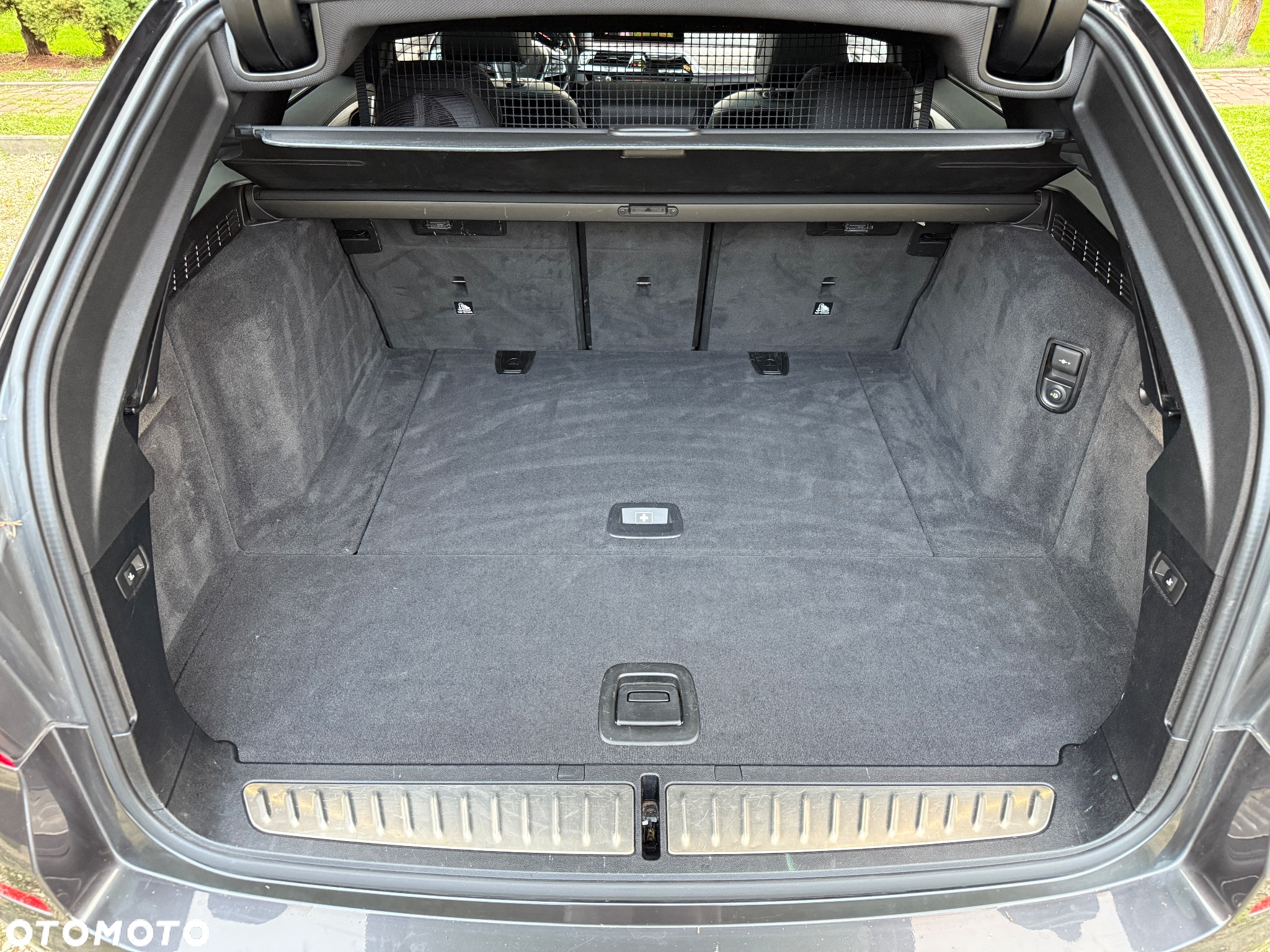 BMW Seria 5 520d Touring Luxury Line - 24