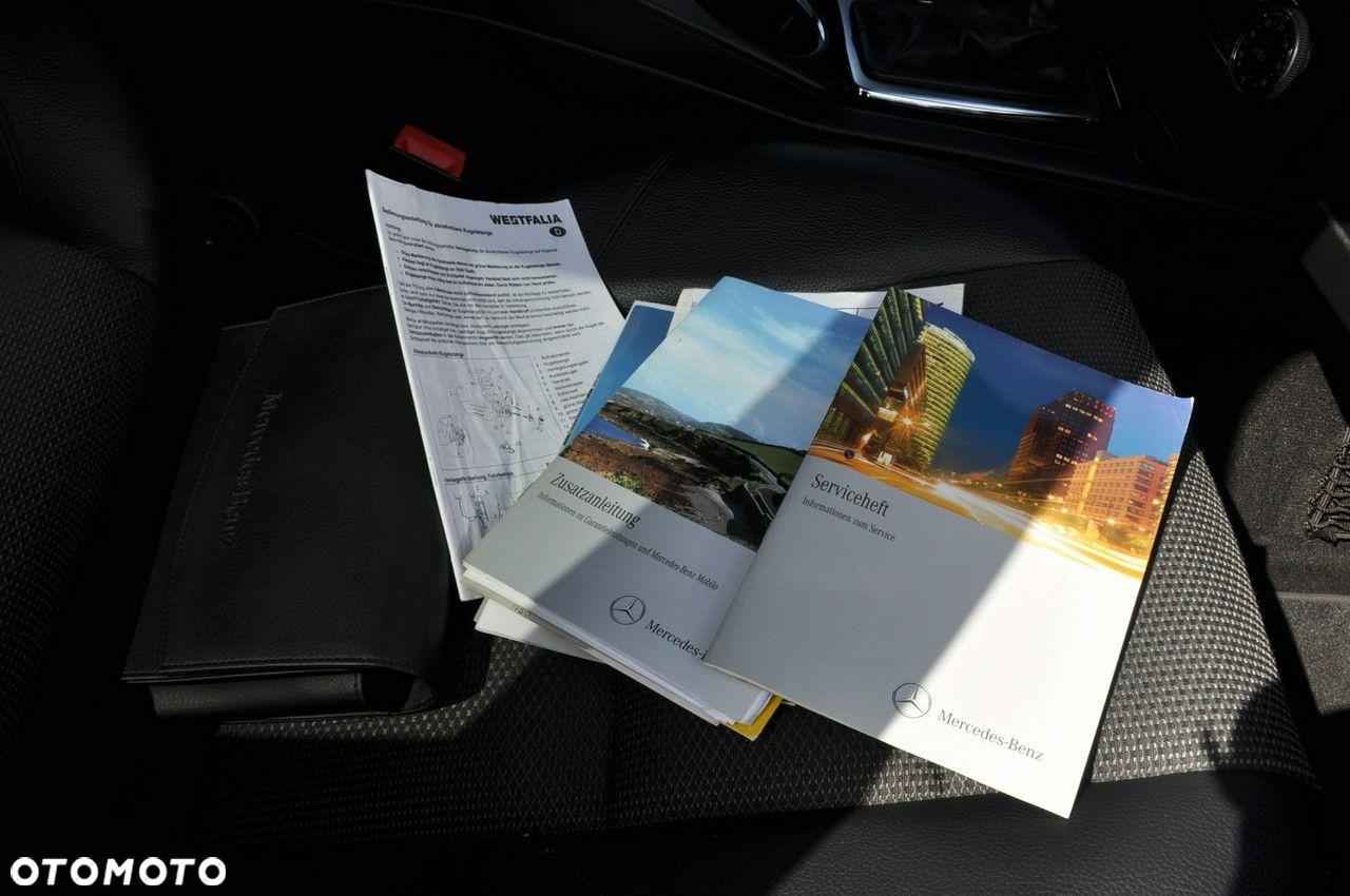 Mercedes-Benz GLK - 40