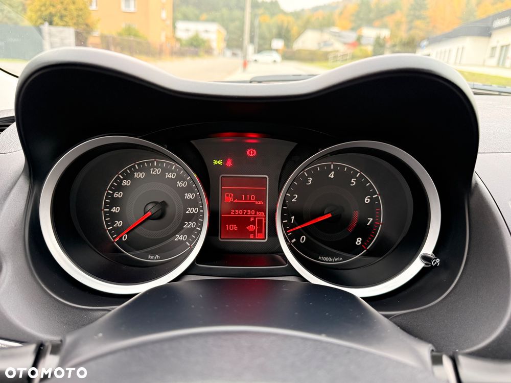 Mitsubishi Lancer 1.8 Intense - 32