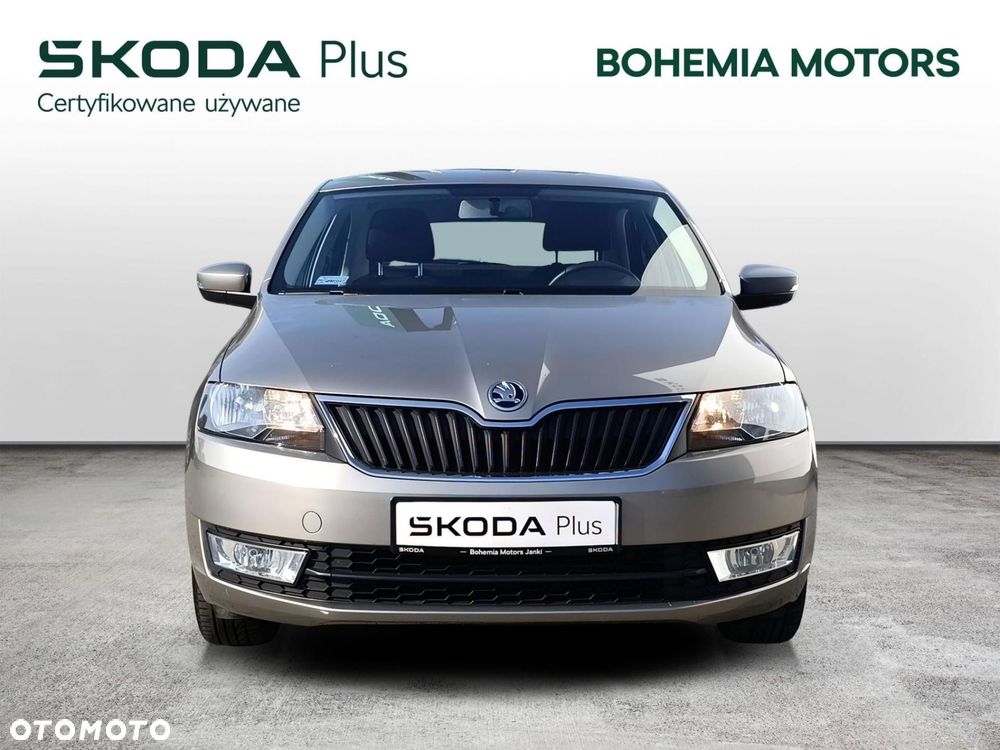 Skoda RAPID - 9